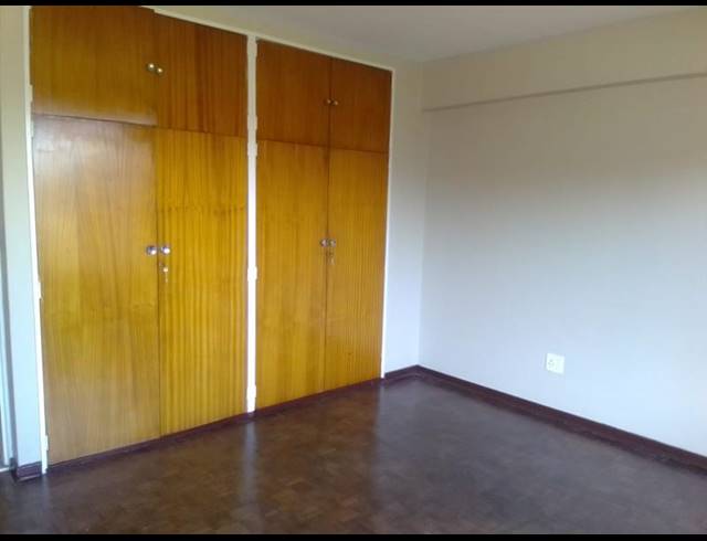 2 BEDROOM PROPERTY TO RENT IN FLORIDA